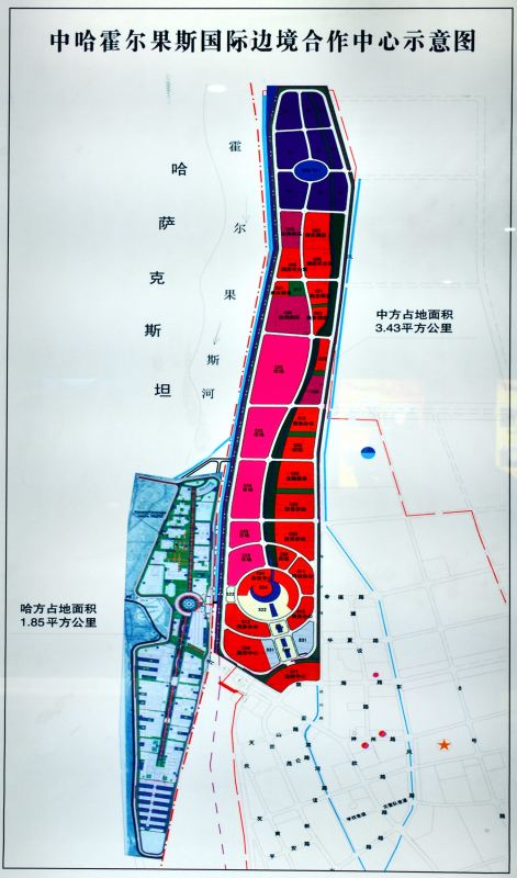 中哈霍爾果斯國際邊境合作中心示意圖。攝影/章軻