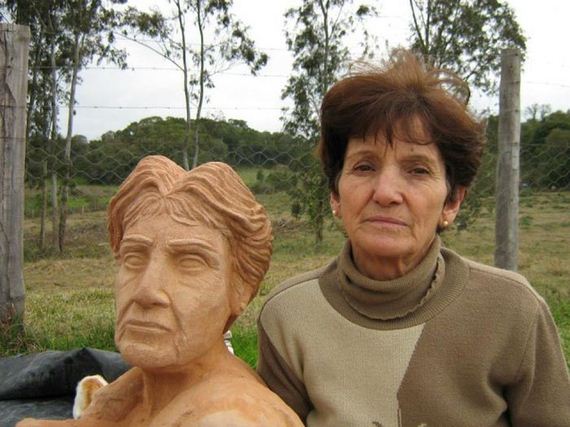 sculpture_made_of_stone