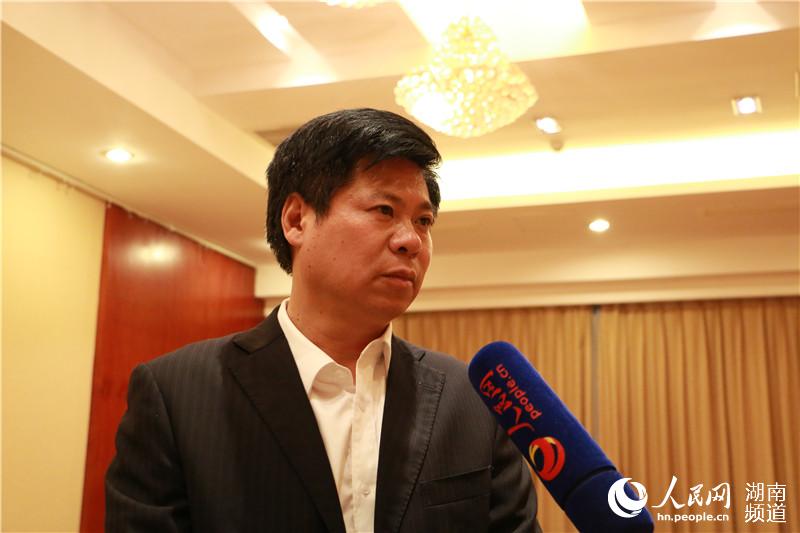 人民網專訪寧鄉經開區黨工委副書記、管委會主任戴中亞