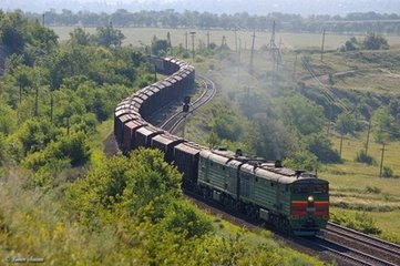 鐵路貨運量跌回五年前 大宗商品交易下滑是主因